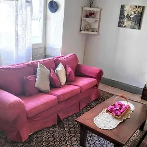  Séjour chez l'habitant Brasparts Stay France