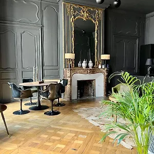 Luxueux 2 Pieces 65m2 Particulier Xvii Ieme Siecle-centre Historique Appartement